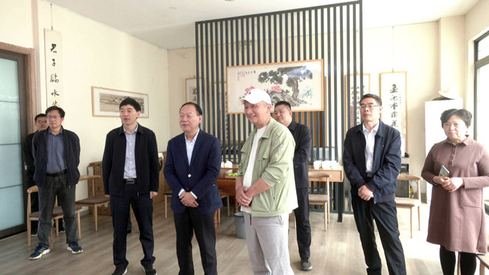 葉露中率隊(duì)來(lái)我縣專(zhuān)題調(diào)研推動(dòng)文化和旅游深度融合工作